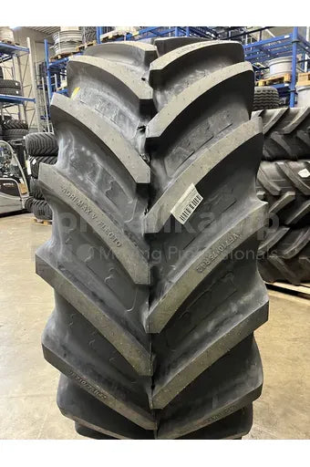 REIFEN VF 710 / 75 R 42 BKT Agrimax V-Flecto