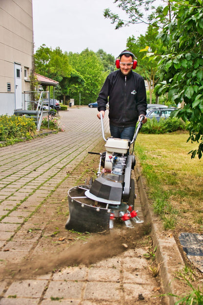 Herkules Wildkrautbürste WB680H / GP160 OHV